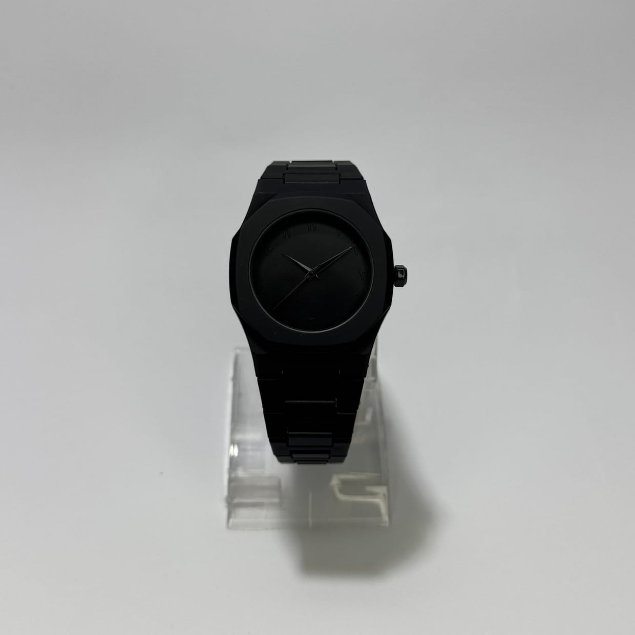 Black Arabic Aura Watch